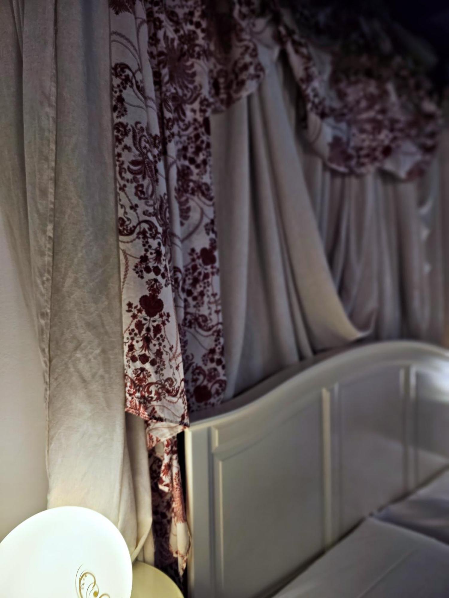 Residenza Saragozza Nuovo Stile Gipsy 2025 ! Apartment Bologna Bagian luar foto