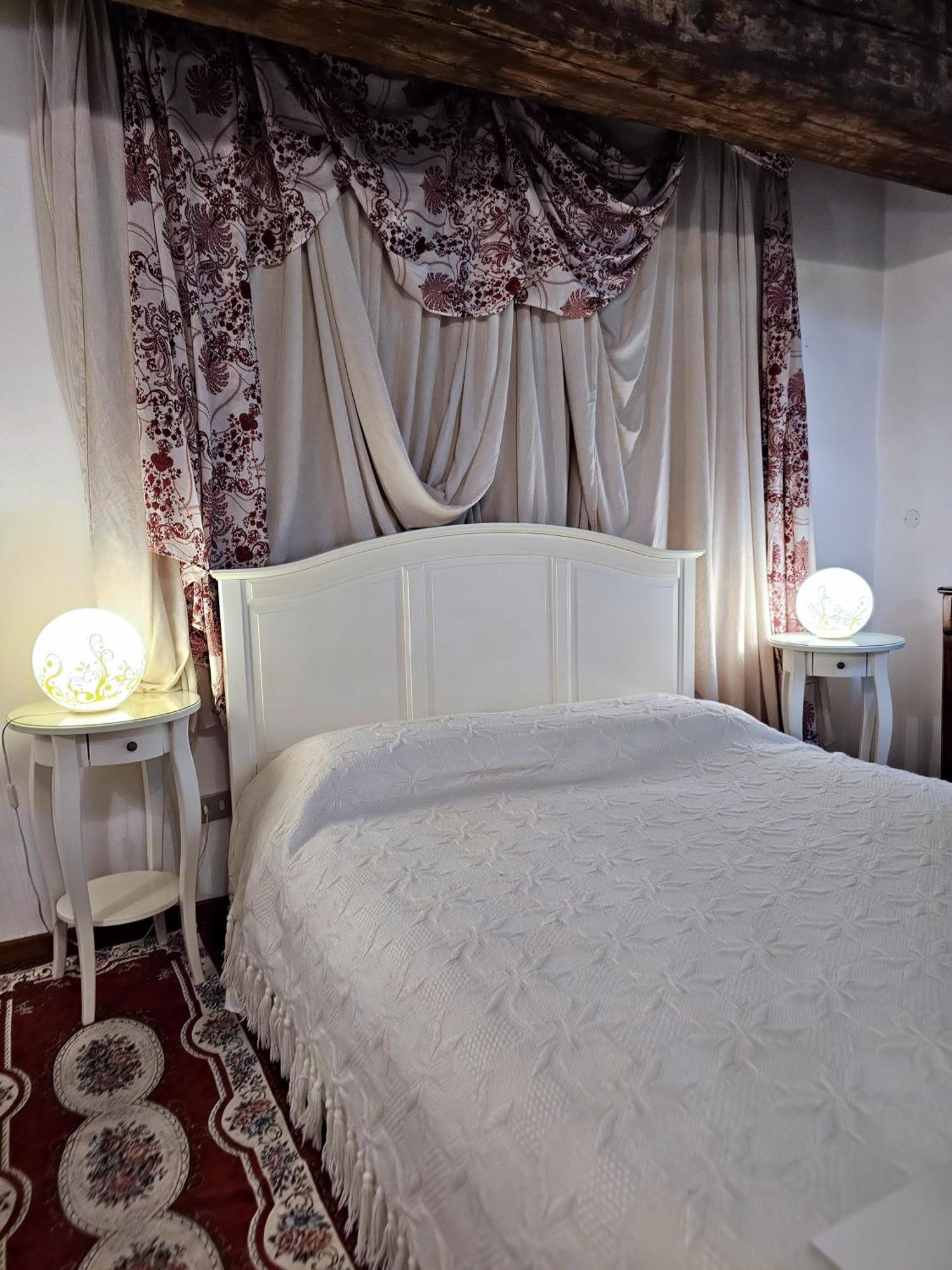 Residenza Saragozza Nuovo Stile Gipsy 2025 ! Apartment Bologna Bagian luar foto